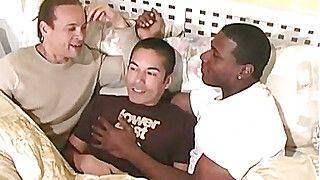 Gay black couple fucks a white guy !! - gayxo.com