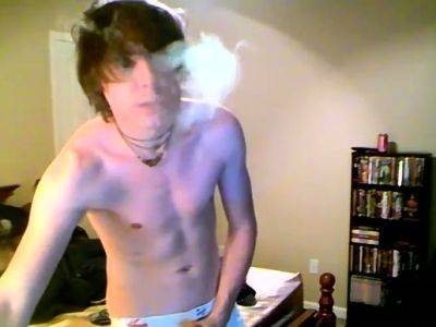 Small gay people sex videos By fan request, he also - drtuber.com
