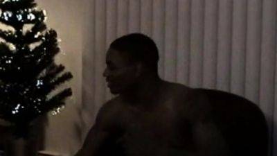 Xmas Black str8 amateur sucked by gay - drtuber.com