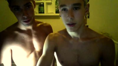 Long haired gay twink masturbates - drtuber.com