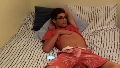 Horny Gay And His Gigantic Dick - drtuber.com