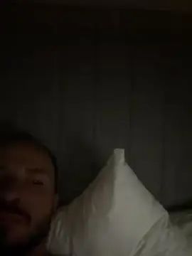 Gay sex chat with Adriansants999 - camgaychat.com - Portugal