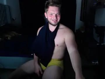 Gay sex chat with romantic_twunk - camgaychat.com - Britain