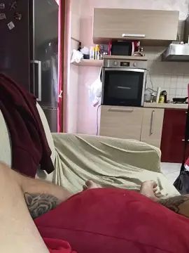 Gay sex chat with Toretto_990 - camgaychat.com - Italy