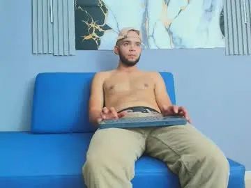 Gay sex chat with david_rusel - camgaychat.com - Spain