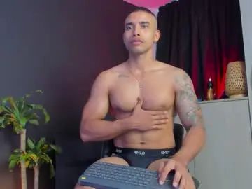 Gay sex chat with lincom_amith1 - camgaychat.com - Britain