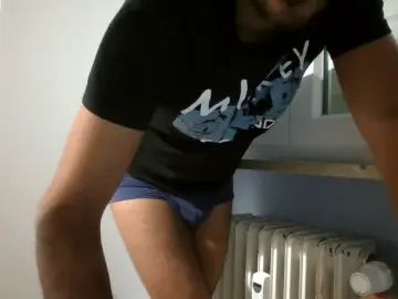 Gay sex chat with Beuno7f - camgaychat.com - Portugal