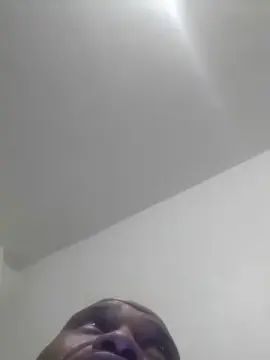 Gay sex chat with KingBishop2025 - camgaychat.com - Britain