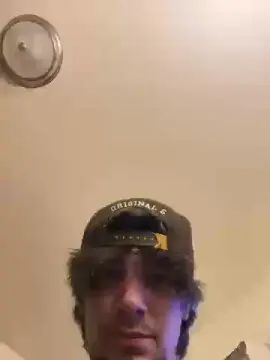 Gay sex chat with gooober888 - camgaychat.com - Britain