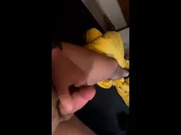 Gay sex chat with bobby23cm - camgaychat.com - Britain