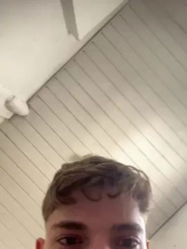 Gay sex chat with ryayyahhsh - camgaychat.com - Portugal
