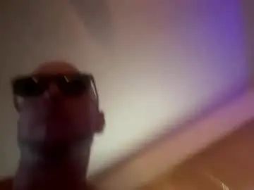 Gay sex chat with markopolo84236109 - camgaychat.com - Britain