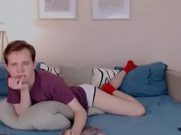 Gay sex chat with charlie_madison1 - camgaychat.com - Britain