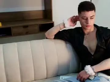 Gay sex chat with matheomontclair - camgaychat.com - Britain