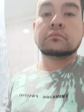 Gay sex chat with Frandiaz32 - camgaychat.com - Spain