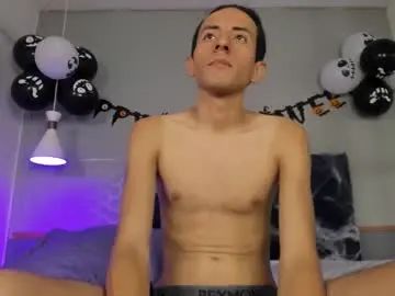 Gay sex chat with jay_russell - camgaychat.com - Britain