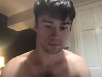 Gay sex chat with bozoluninss - camgaychat.com - Britain