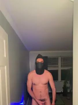 Gay sex chat with Okrish666 - camgaychat.com - Britain
