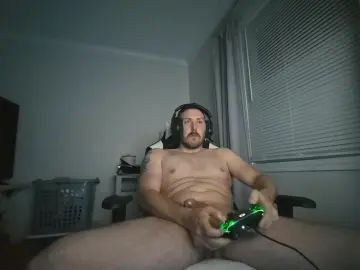 Gay sex chat with fitguy231 - camgaychat.com - Britain