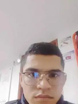 Gay sex chat with Andrey_56 - camgaychat.com - Spain