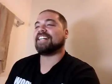 Gay sex chat with blueeyeme - camgaychat.com - Britain