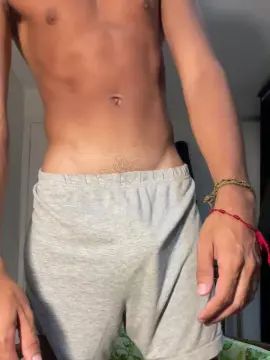 Gay sex chat with jvcezar - camgaychat.com - Portugal