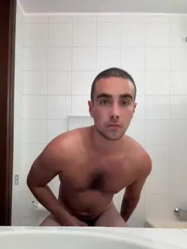 Gay sex chat with Boysmall69 - camgaychat.com - Britain