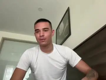 Gay sex chat with king69xl - camgaychat.com - Britain