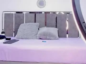 Gay sex chat with bullgblack - camgaychat.com - Britain