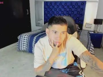 Gay sex chat with Cami_KingSex - camgaychat.com - Spain
