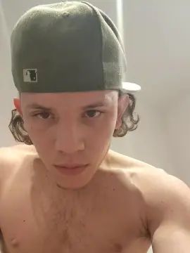 Gay sex chat with Jhonzu - camgaychat.com - Spain