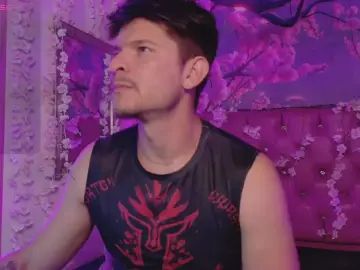 Gay sex chat with NickJuniorr - camgaychat.com