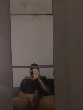 Gay sex chat with Novinh0_virg3m - camgaychat.com - Portugal