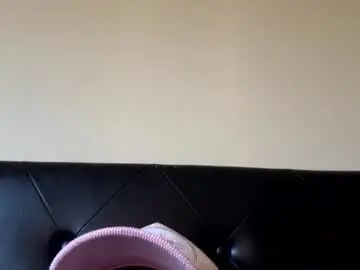 Gay sex chat with a145ww - camgaychat.com - Britain