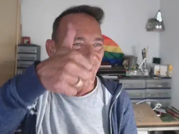 Gay sex chat with kandyffm - camgaychat.com - Germany