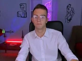 Gay sex chat with astren-villo - camgaychat.com