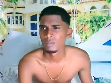 Gay sex chat with indianthuggin - camgaychat.com - Britain