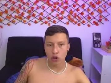 Gay sex chat with martin_west - camgaychat.com - Britain