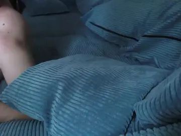 Gay sex chat with tooavid - camgaychat.com - Britain