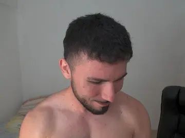 Gay sex chat with DannyBoy_X - camgaychat.com - Britain