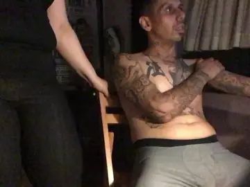 Gay sex chat with jayrabbitt - camgaychat.com - Britain
