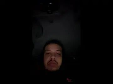 Gay sex chat with mrpapigrande - camgaychat.com - Britain