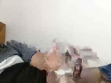 Gay sex chat with moeydsad4 - camgaychat.com - Britain