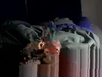 Gay sex chat with kisalick - camgaychat.com