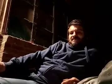Gay sex chat with nermigarciaaguilar951 - camgaychat.com - Britain