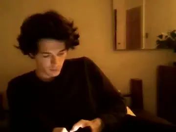 Gay sex chat with cuteboymegadick - camgaychat.com - Britain