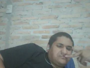 Gay sex chat with REbMO - camgaychat.com