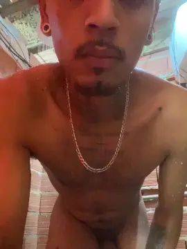 Gay sex chat with PretoF1 - camgaychat.com - Portugal