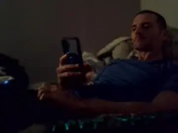 Gay sex chat with mrnsane1andonly - camgaychat.com - Britain