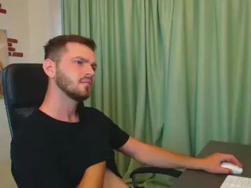 Gay sex chat with IkerGale - camgaychat.com - Britain